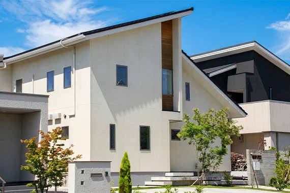 【住まいを長持ちさせたい方へおすすめの外壁塗料】日本ペイント｜グランセラトップ 1液水性