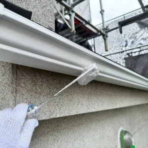 軒樋中塗り